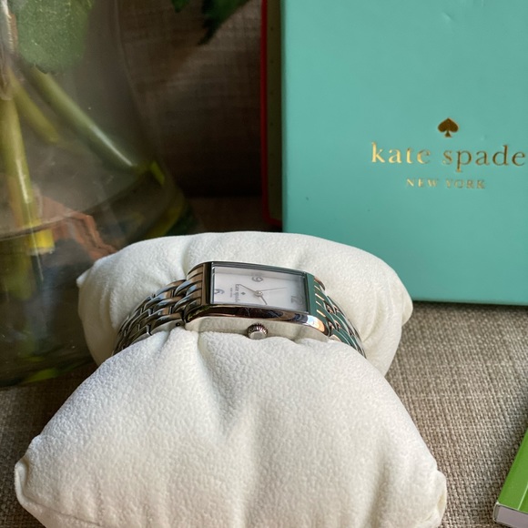 Kate Spade Watch - Picture 5 of 8